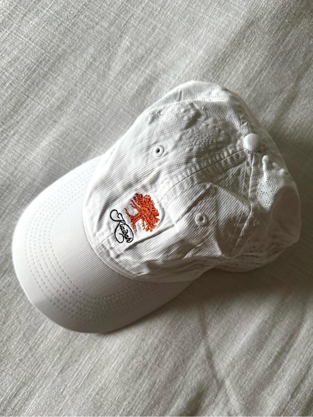 Kiawah Island White Mesh Golf Hat